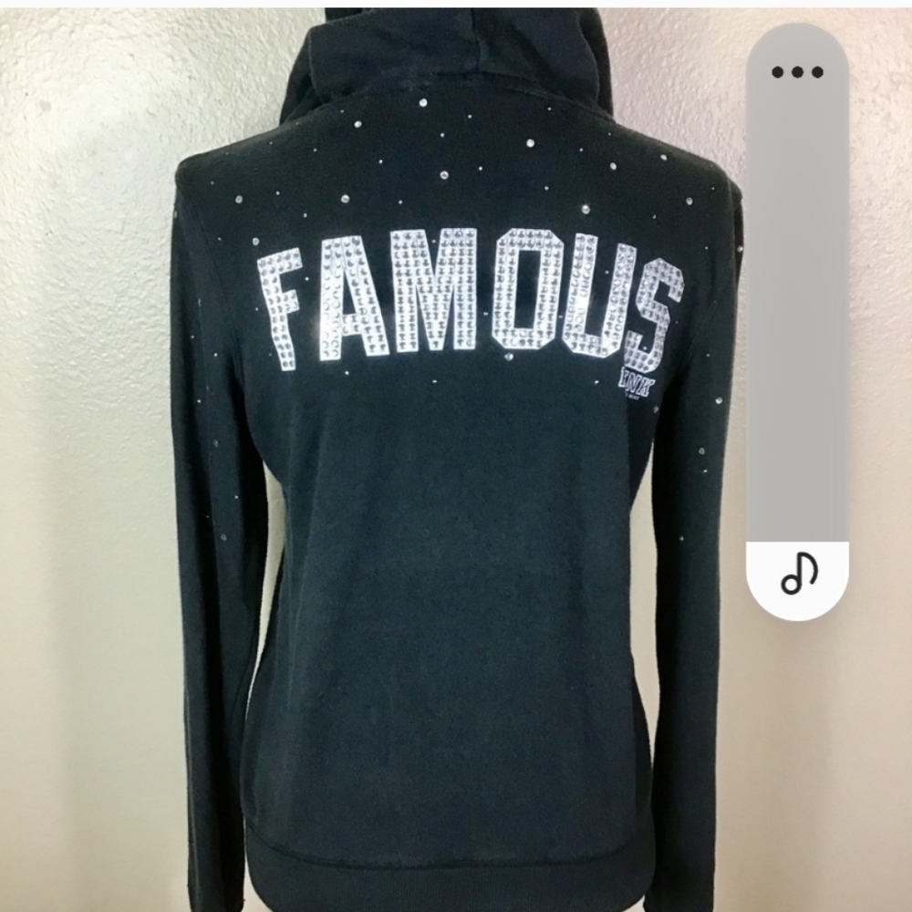 ISO!!!ISO☆ISO☆ISOVictorias Secret PINK "Famous"Hoodie in SM or MED